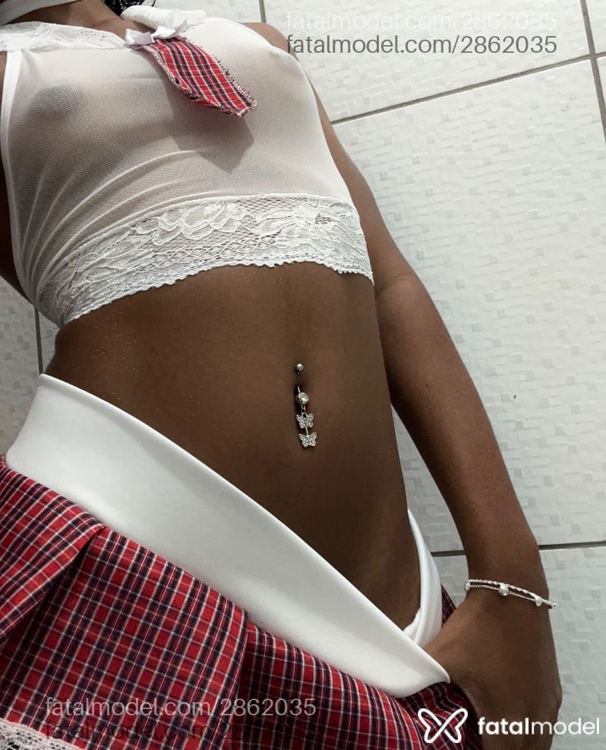 Acompanhante mulher morena (o) de olhos castanhos em Maricá Acompanhante mulher morena (o) de olhos castanhos em Maricá - Space
