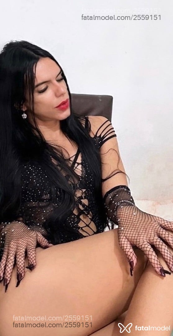 Acompanhante mulher trans morena (o) de olhos castanhos em Caruaru - Luana