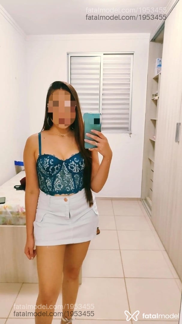 Acompanhante mulher com cabelo castanho de olhos castanhos em Bauru - Livia Nogueira