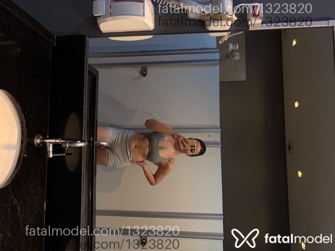 Acompanhante mulher com cabelo castanho de olhos castanhos em Taubaté - Tayná Maruyama