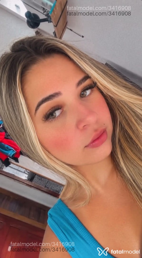 Acompanhante mulher loira (o) de olhos verdes em Rio de Janeiro - Fernanda