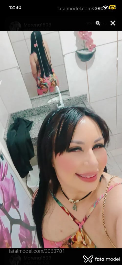 Acompanhante mulher com cabelo castanho de olhos castanhos em São João - Malevola