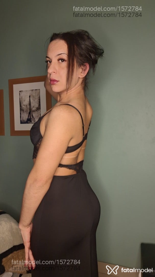 Acompanhante mulher trans com cabelo castanho de olhos castanhos em Porto Alegre - Lu Yse