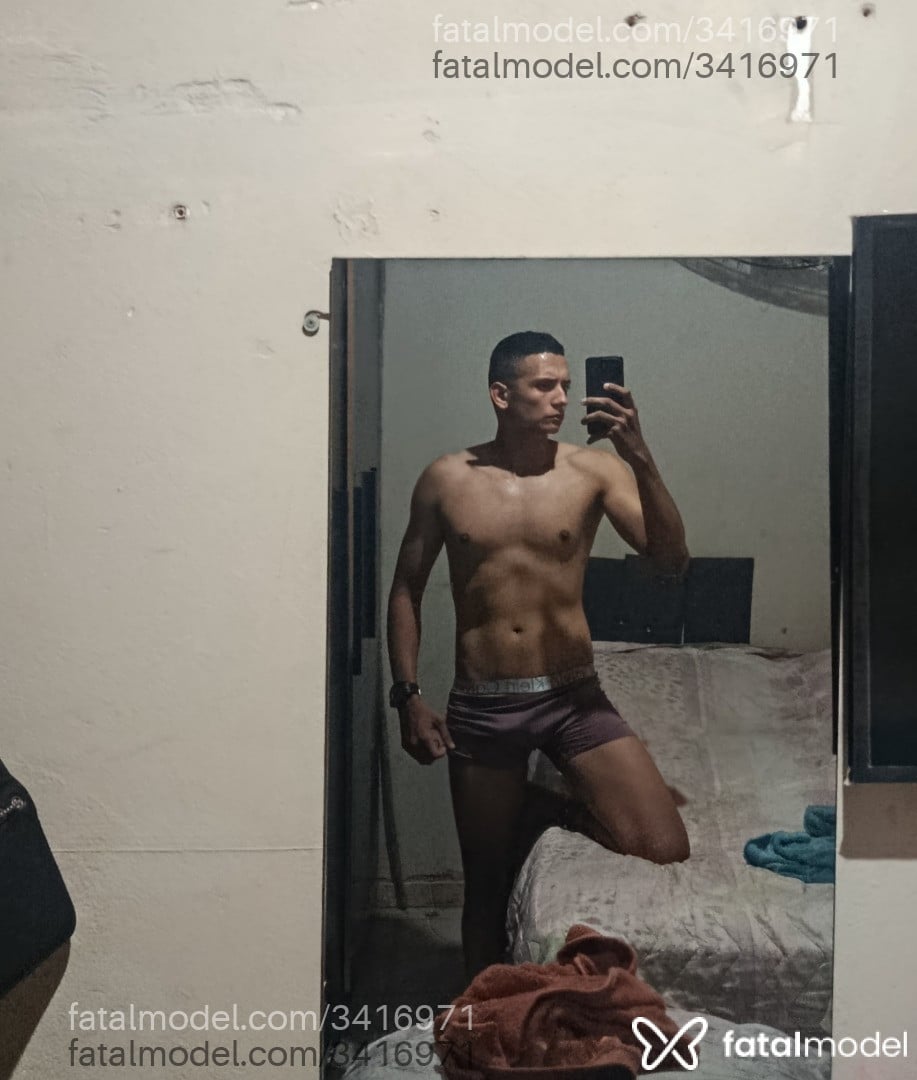 Acompanhante homem com cabelo castanho de olhos pretos em Maceió - Gabrielpauzudo