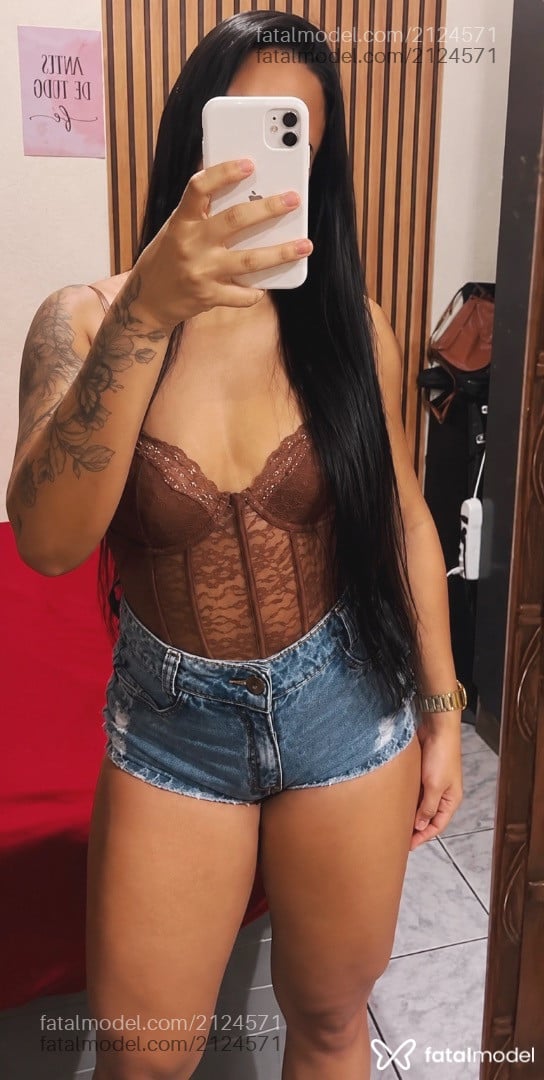 Acompanhante mulher morena (o) de olhos mel em Aracaju Acompanhante mulher morena (o) de olhos mel em Aracaju - Sabrina Stts