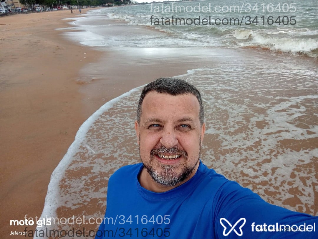 Acompanhante homem loira (o) de olhos azuis em Virtual - Jeferson