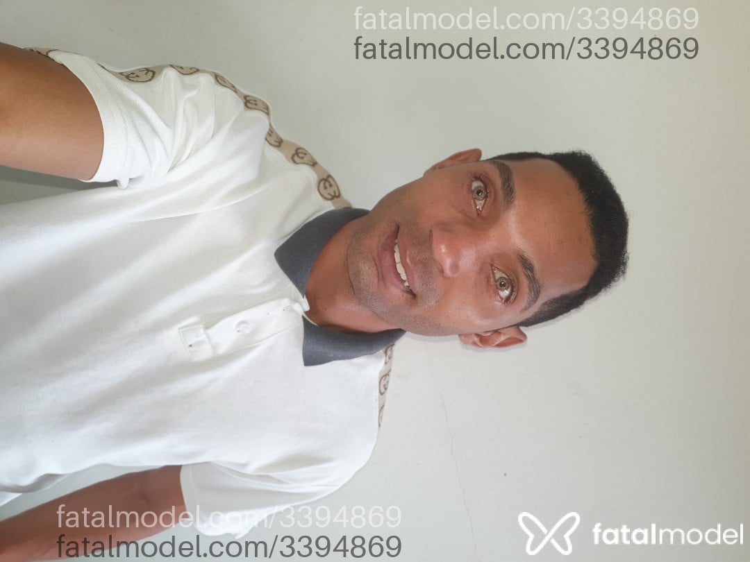 Acompanhante homem morena (o) de olhos castanhos em Passos - Wyllamespote