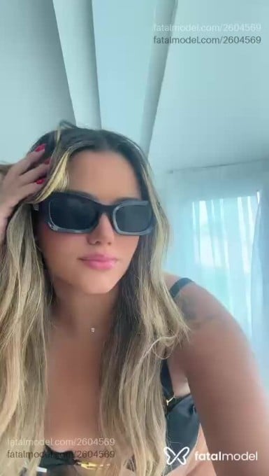 Acompanhante mulher loira (o) de olhos castanhos em Belo Horizonte - Laura Muniz