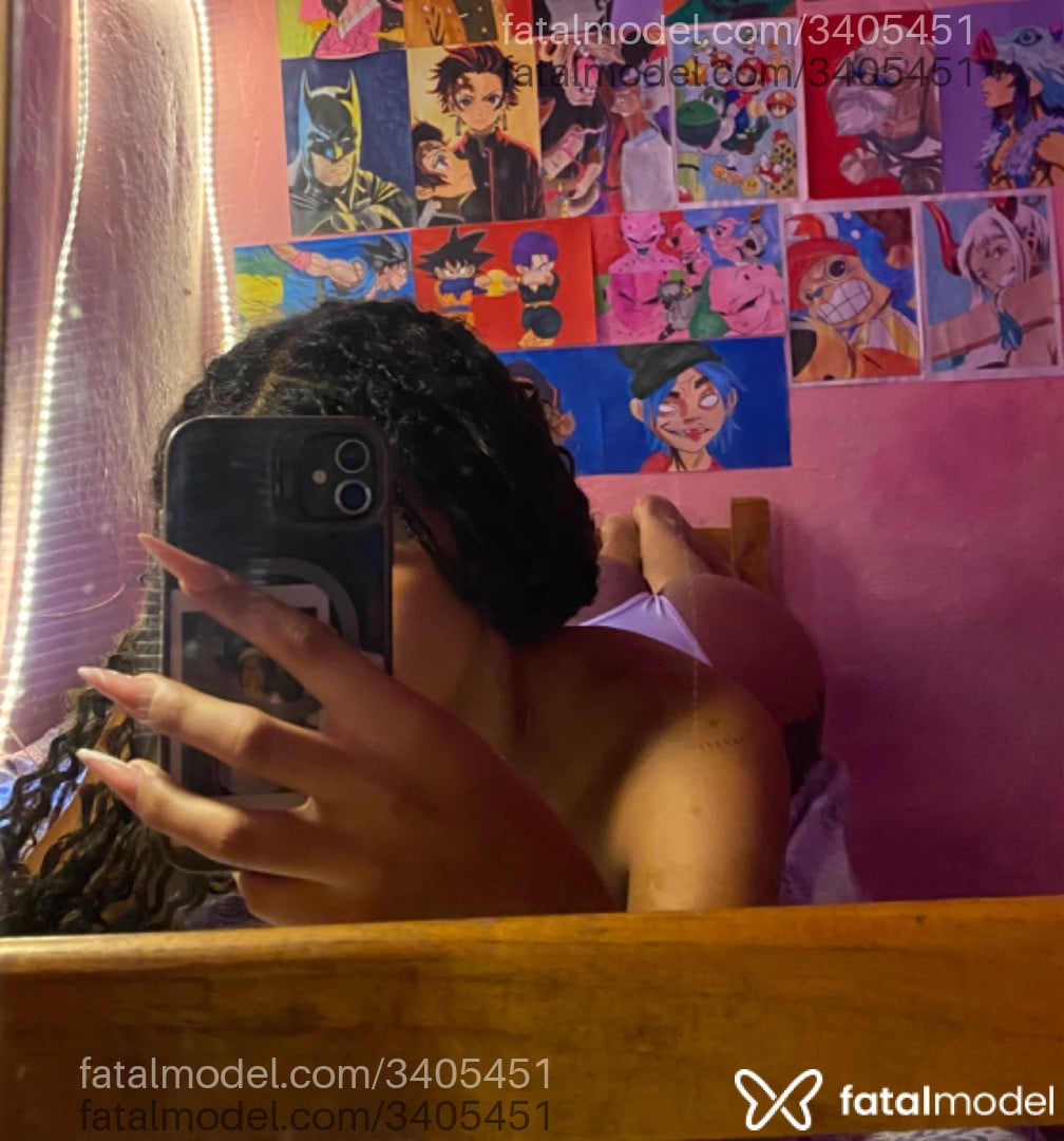 Acompanhante mulher trans morena (o) de olhos pretos em Paraty - Rebeca