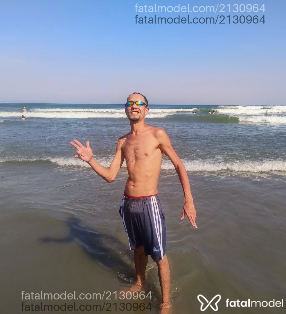 Acompanhante homem com cabelo castanho de olhos castanhos em Florianópolis - Vinícius