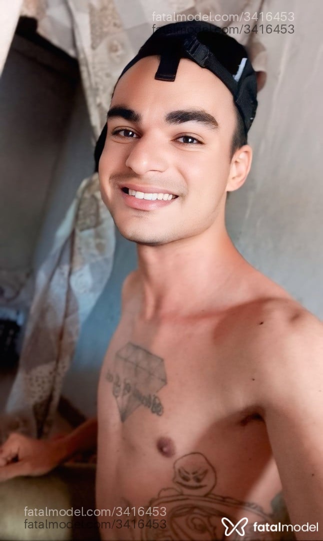 Acompanhante homem morena (o) de olhos pretos em Pompéia - Natan