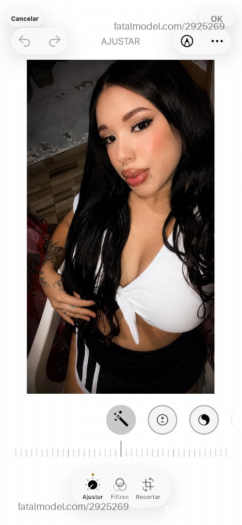 Acompanhante mulher com cabelo castanho de olhos castanhos em Virtual - Bunni