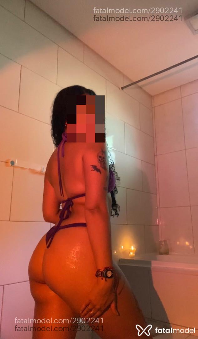 Acompanhante mulher morena (o) de olhos mel em Florianópolis - Mel