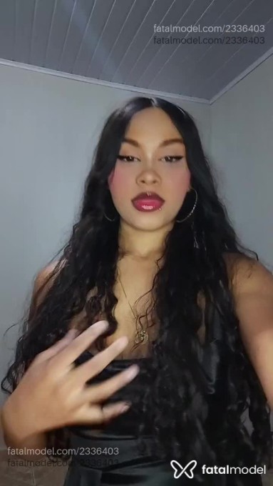 Acompanhante mulher morena (o) de olhos pretos - Aninha