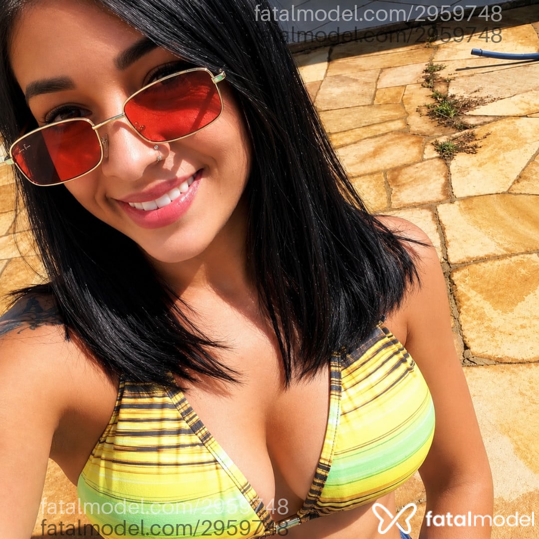 Acompanhante mulher morena (o) de olhos castanhos em São Carlos - Kimberlly