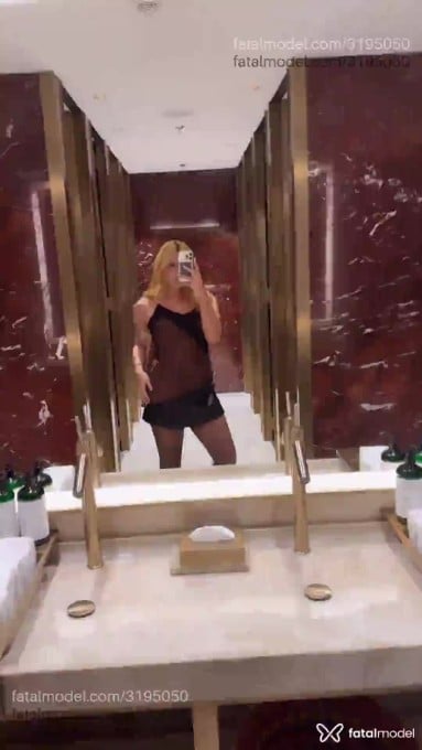 Acompanhante mulher trans loira (o) de olhos castanhos em Ribeirão Preto - Giulia Marques