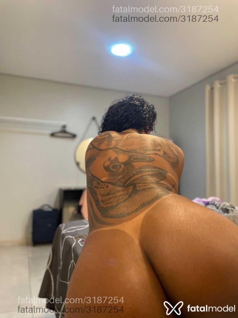 Acompanhante mulher morena (o) de olhos castanhos em Ijuí - Babyviicko