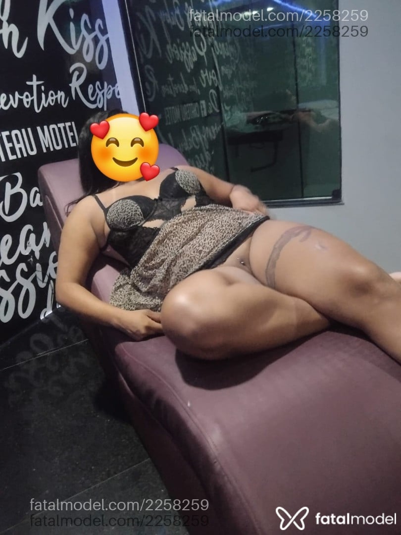 Acompanhante mulher morena (o) de olhos pretos em Manaus - Isadora