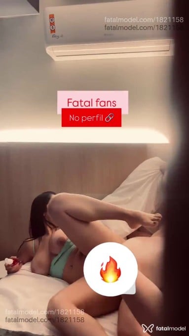 Acompanhante mulher morena (o) de olhos castanhos em Maringá Acompanhante mulher morena (o) de olhos castanhos em Maringá - Sahbrina Dias