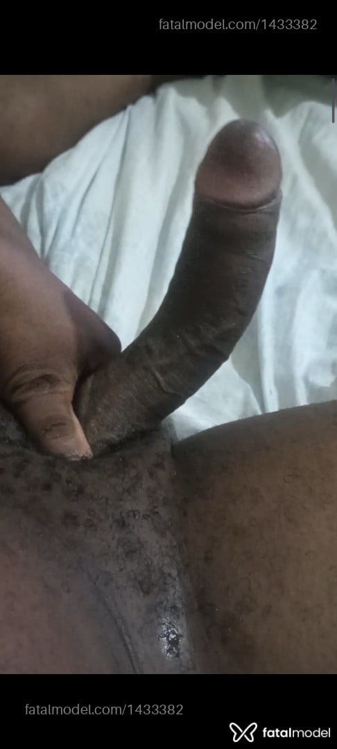 Acompanhante homem morena (o) de olhos castanhos em Virtual - Jhemesom