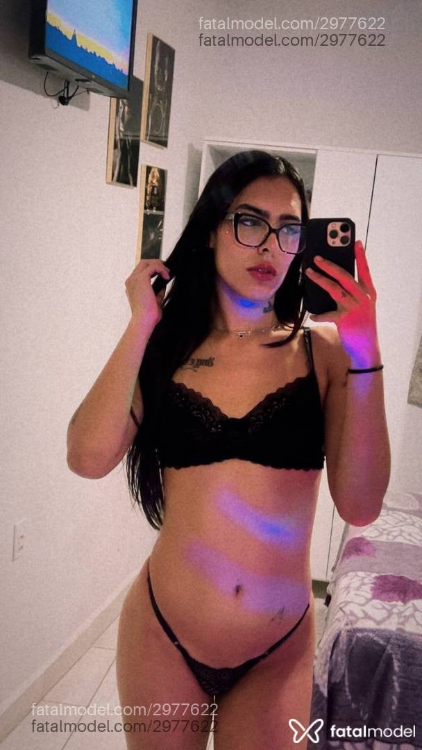 Acompanhante mulher trans morena (o) de olhos castanhos em Atibaia - Mariah