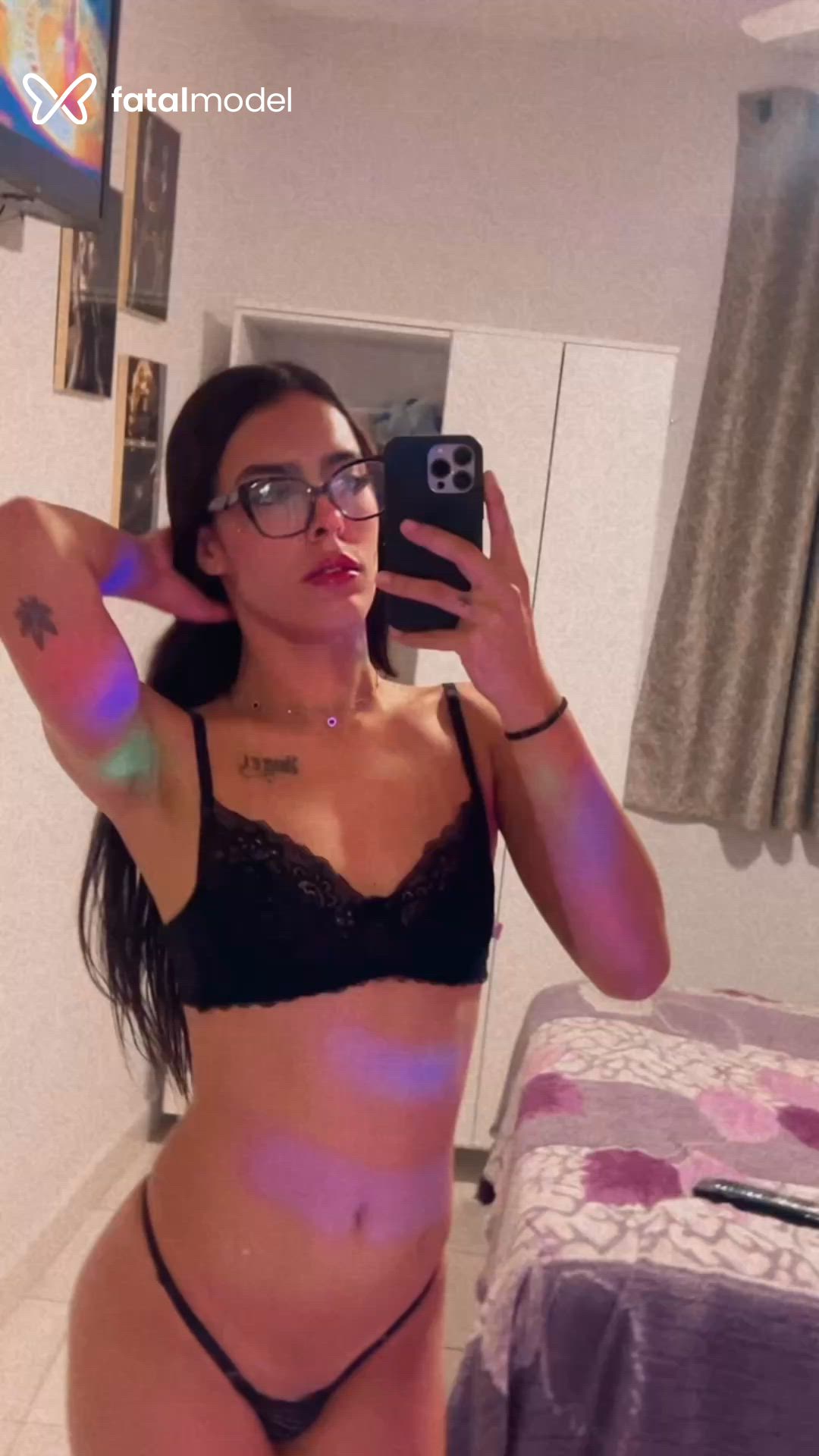 Acompanhante mulher trans morena (o) de olhos castanhos em Socorro Acompanhante mulher trans morena (o) de olhos castanhos em Socorro - Mariah