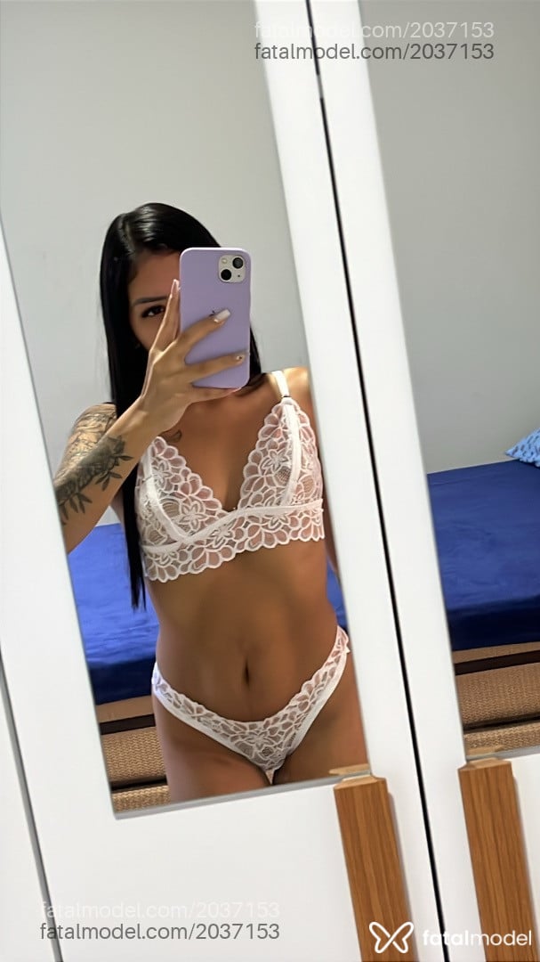 Acompanhante mulher com cabelo castanho de olhos castanhos em Palmas - Thais