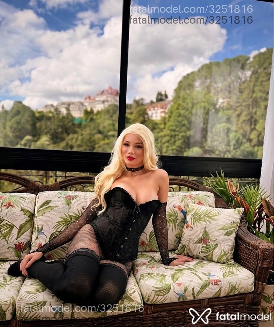 Acompanhante mulher trans morena (o) de olhos pretos em São Paulo - Charlotte