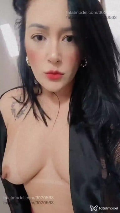 Acompanhante mulher morena (o) de olhos castanhos - Anny Bellucci Acompanhante mulher morena (o) de olhos castanhos - Anny Bellucci