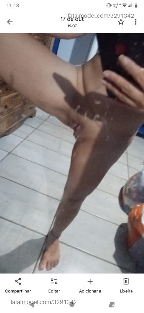 Acompanhante mulher com cabelo castanho de olhos verdes em Uruguaiana - Pricila