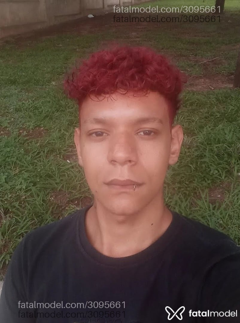 Acompanhante homem com cabelo castanho de olhos castanhos em Avaré Acompanhante homem com cabelo castanho de olhos castanhos em Avaré - Midoriya