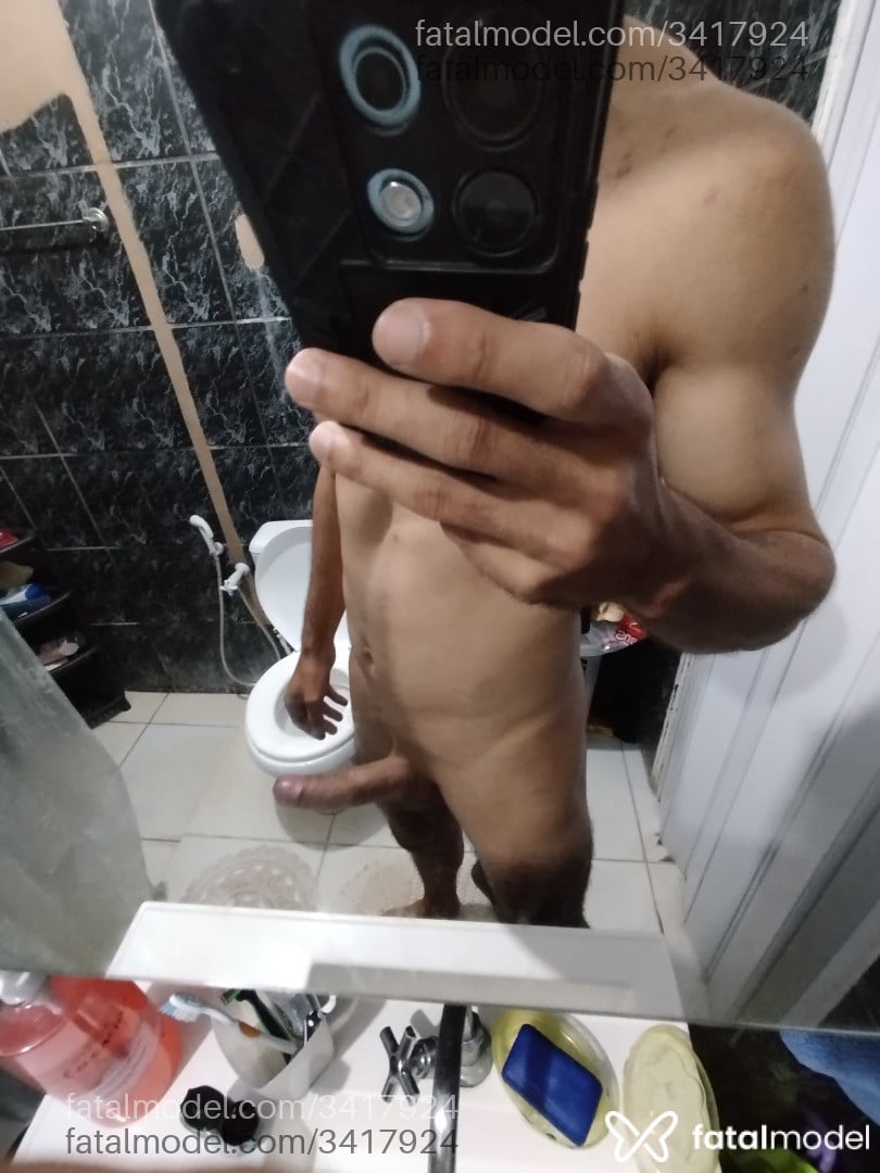 Acompanhante homem morena (o) de olhos castanhos em Tupã - Lincon
