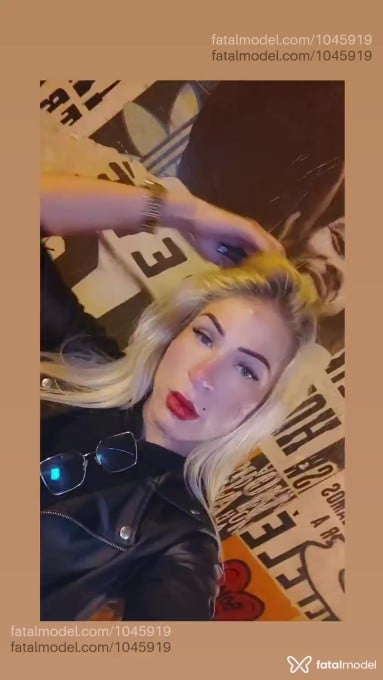 Acompanhante travesti loira (o) de olhos azuis em Santos Acompanhante travesti loira (o) de olhos azuis em Santos - Patricia Machado