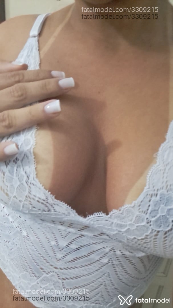 Acompanhante mulher morena (o) de olhos castanhos em Serra - Ketly