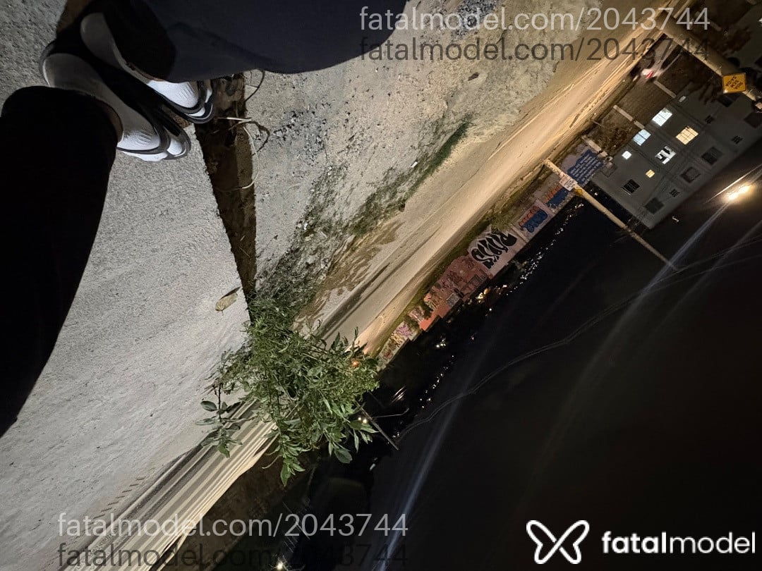 Acompanhante homem com cabelo castanho de olhos castanhos em Belo Horizonte Acompanhante homem com cabelo castanho de olhos castanhos em Belo Horizonte - Douglas
