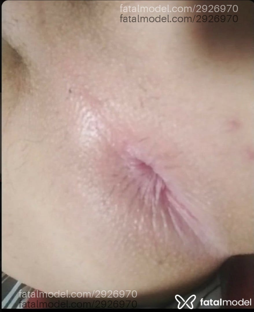 Acompanhante homem com cabelo castanho de olhos azuis - Vinigp Acompanhante homem com cabelo castanho de olhos azuis - Vinigp