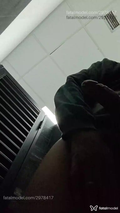 Acompanhante homem com cabelo castanho de olhos castanhos em São Paulo - Léo