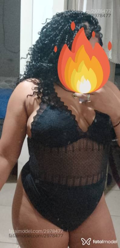 Acompanhante mulher morena (o) de olhos castanhos em Rio de Janeiro - Negabombom