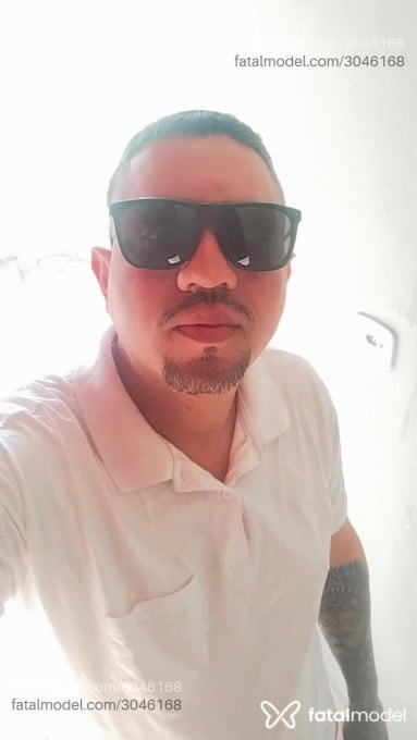 Acompanhante homem com cabelo castanho de olhos castanhos em Santa Bárbara D'oeste Acompanhante homem com cabelo castanho de olhos castanhos em Santa Bárbara D'oeste - Luan Monck