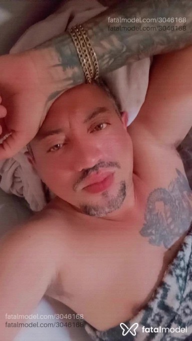Acompanhante homem com cabelo castanho de olhos castanhos em Santa Bárbara D'oeste Acompanhante homem com cabelo castanho de olhos castanhos em Santa Bárbara D'oeste - Luan Monck