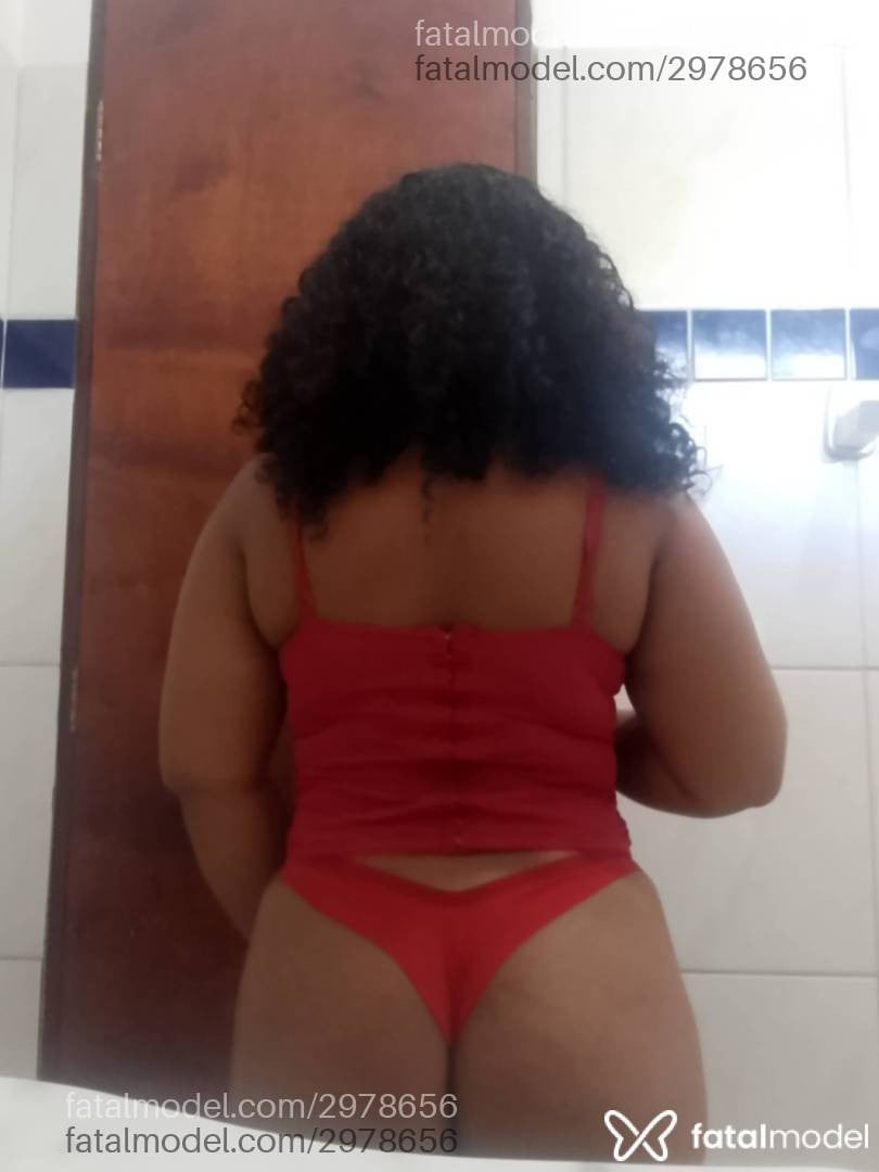 Acompanhante mulher morena (o) de olhos pretos em Fortaleza - Preta