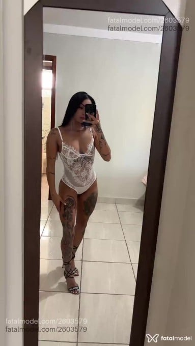 Acompanhante mulher morena (o) de olhos verdes em Uberlândia - Mirella Campos