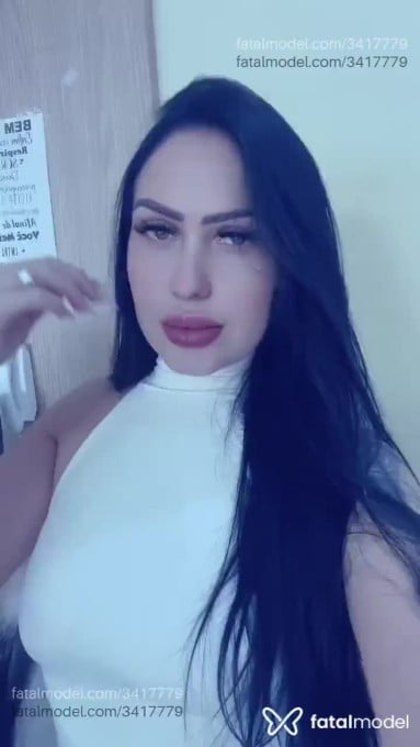 Acompanhante mulher morena (o) de olhos castanhos em Palmeira - Bella