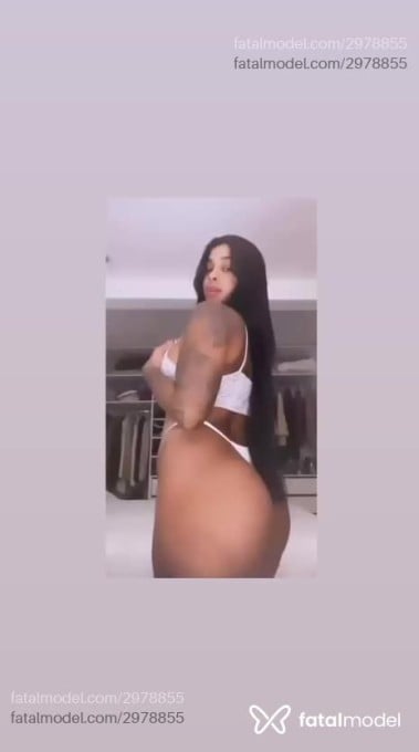 Acompanhante mulher morena (o) de olhos castanhos em Bauru - Brenda Salles