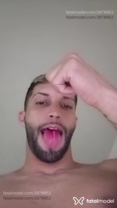 Acompanhante homem com cabelo castanho de olhos castanhos em Virtual - Elian Ranie