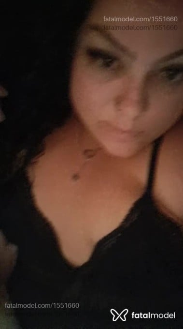 Acompanhante mulher morena (o) de olhos mel em Juiz de Fora - TINA BORGES