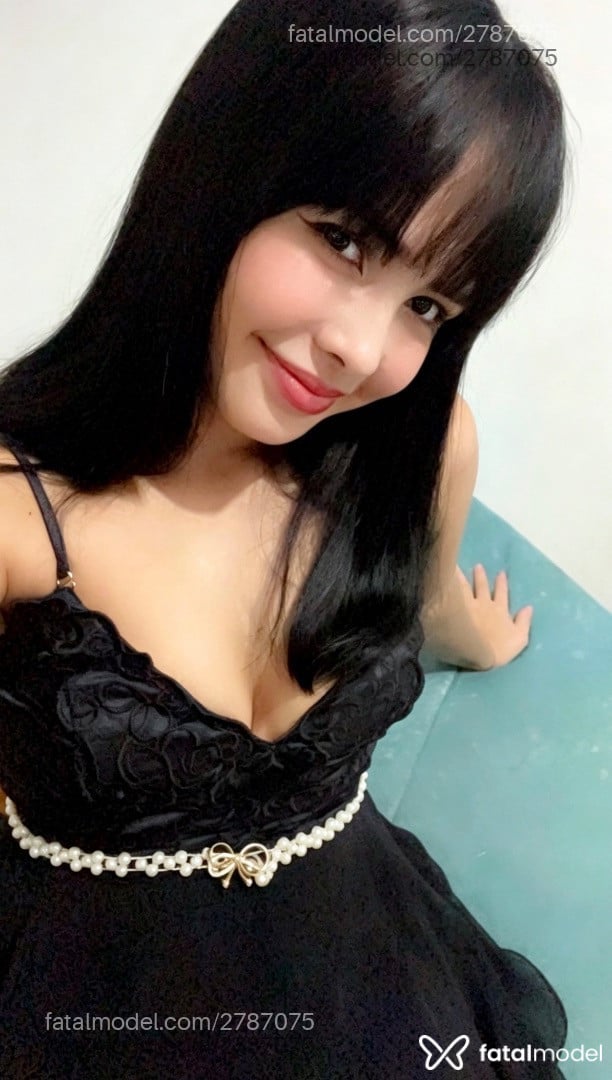 Acompanhante mulher morena (o) de olhos pretos - Poliana Acompanhante mulher morena (o) de olhos pretos - Poliana