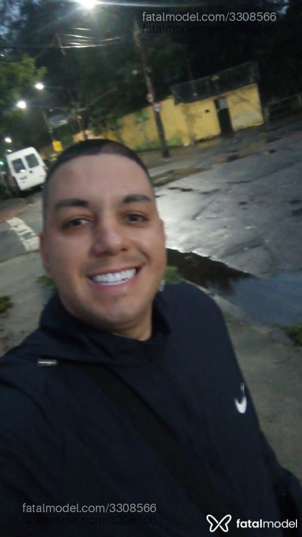 Acompanhante homem sem cabelo de olhos pretos em Rio de Janeiro - Vinícius Luan