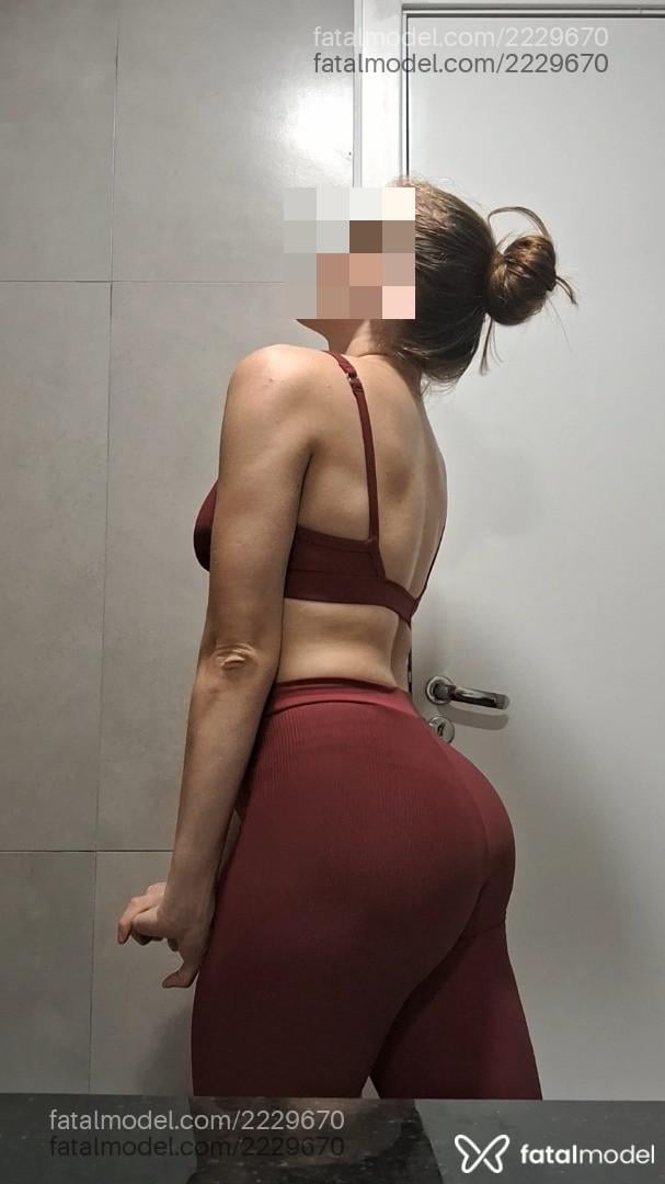 Acompanhante mulher loira (o) de olhos verdes em Gramado - Sofia Engel