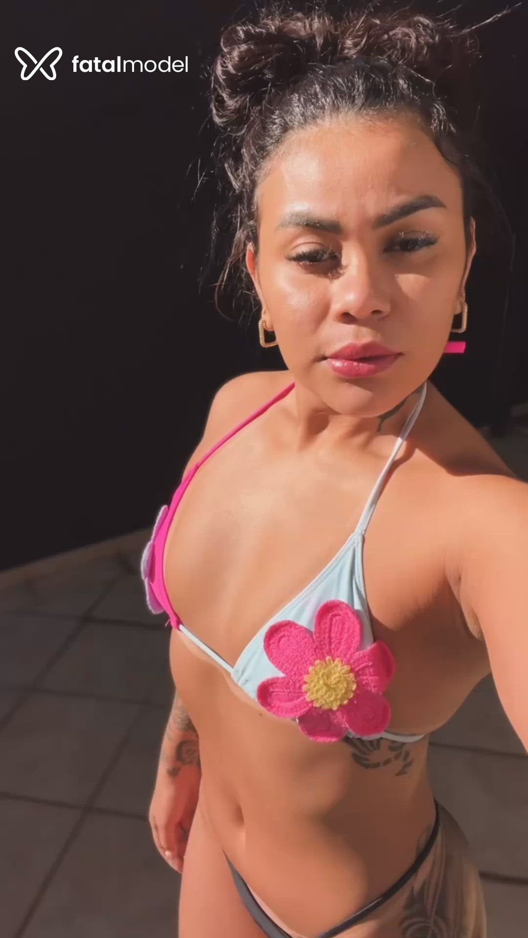 Acompanhante mulher morena (o) de olhos castanhos em Araçatuba Acompanhante mulher morena (o) de olhos castanhos em Araçatuba - Sofia